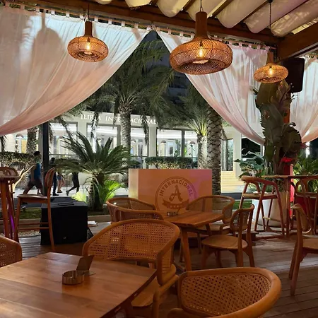Haven By The Sea Apartman *